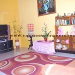Darmo Homestay